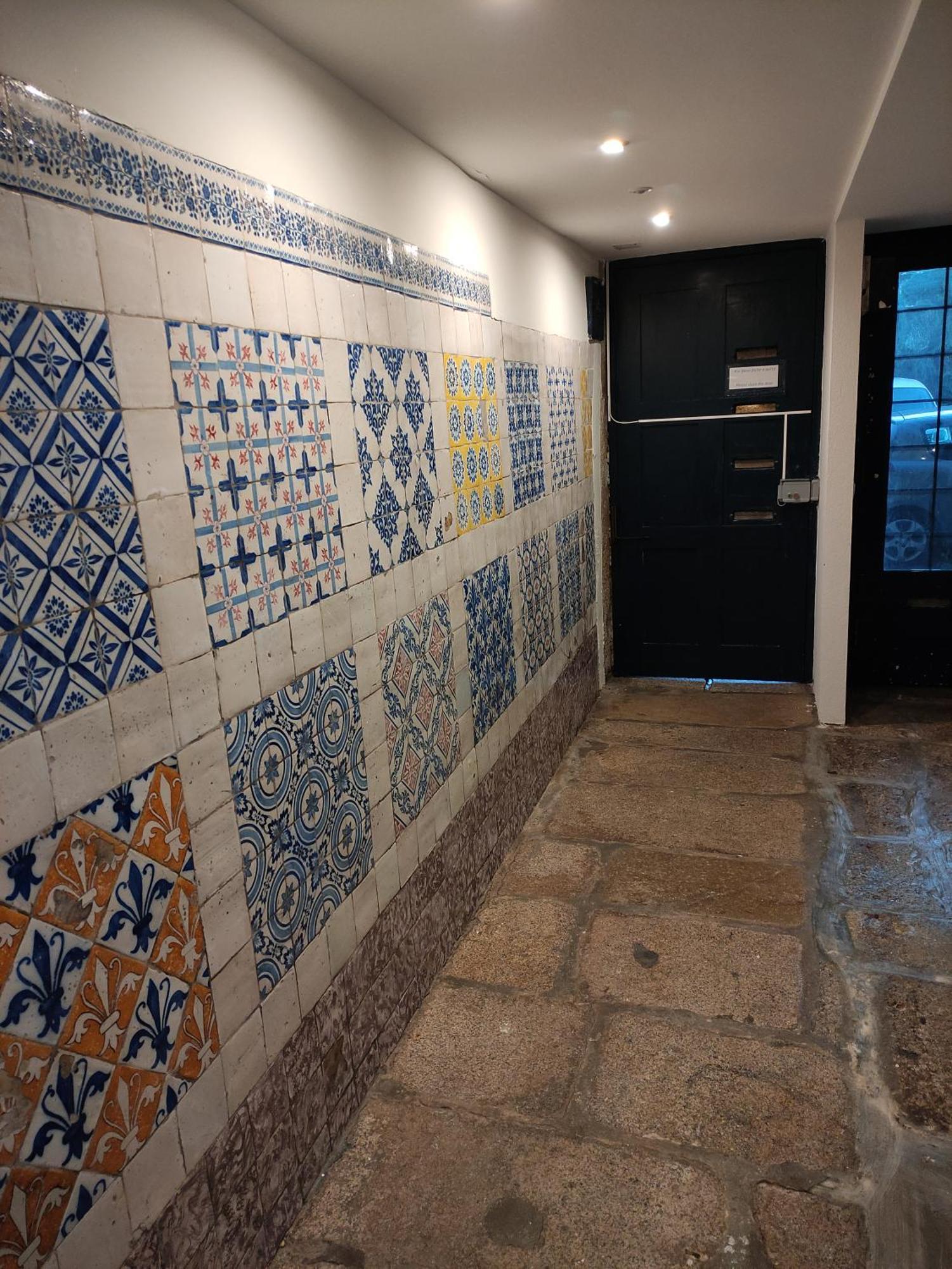 Tile House * Oporto